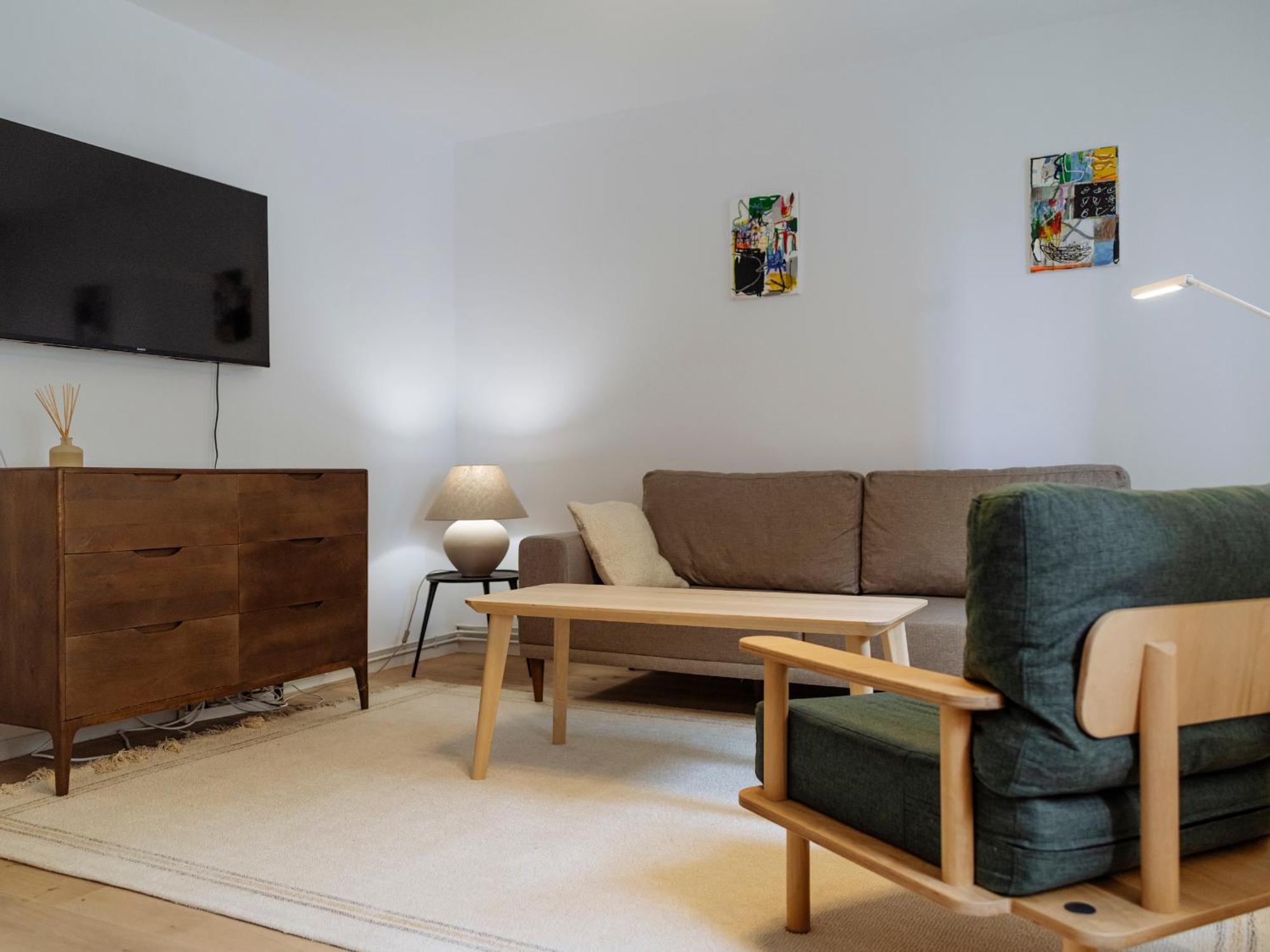 Cozy Central Apartment Near The Forest Brasov Luaran gambar